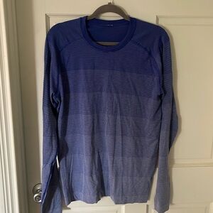 Men’s lululemon longsleeve